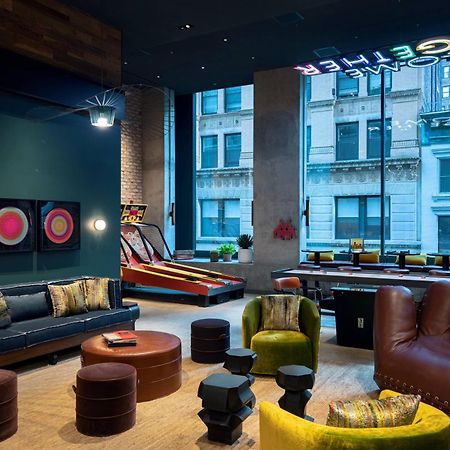 Moxy Nyc Downtown Hotel New York Exterior foto